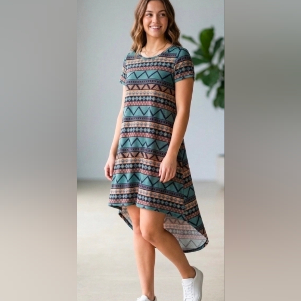 Lularoe Women’s size Small high low poly spandex dress excellent condition